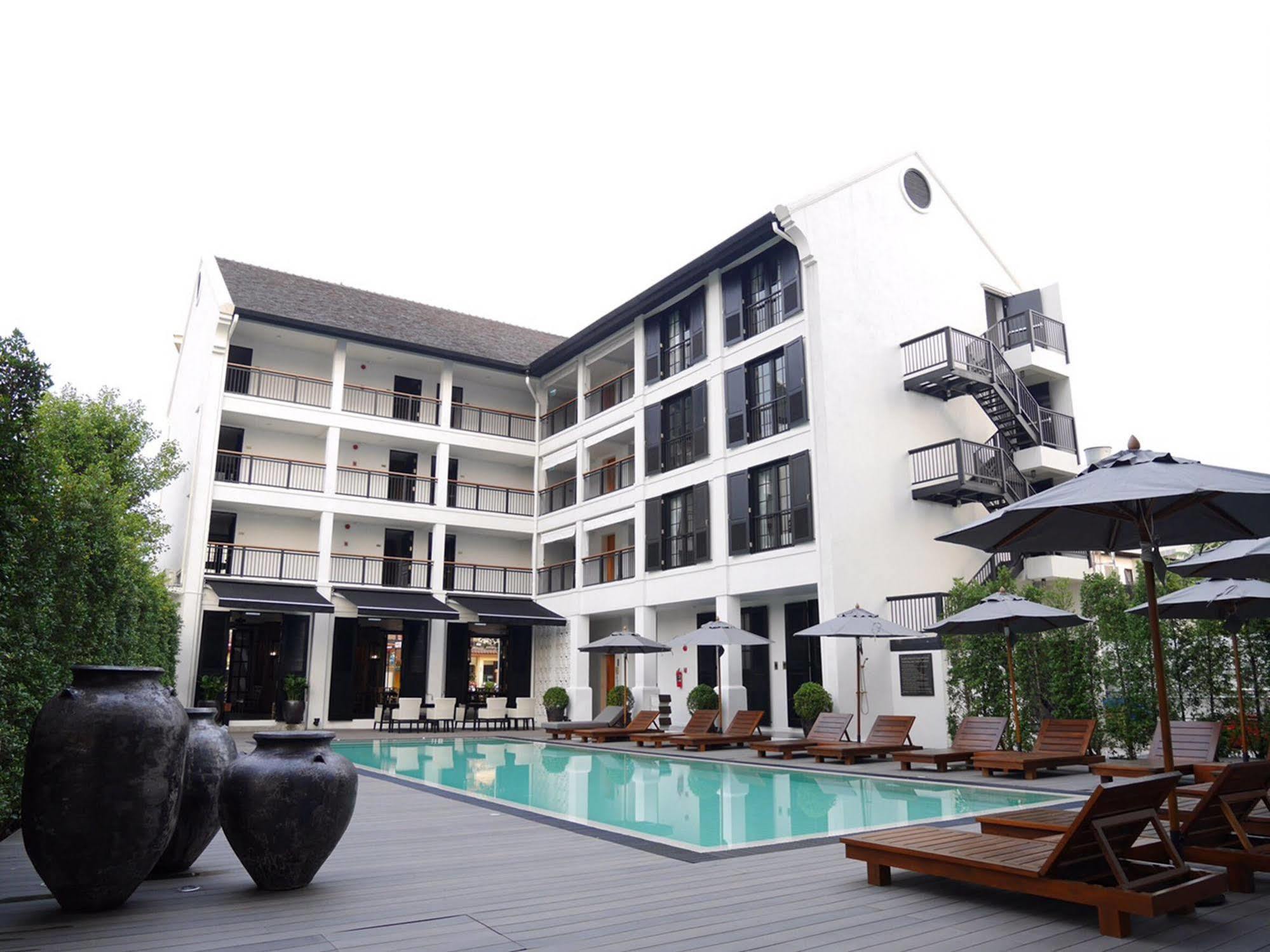Buri Siri Boutique Hotel Chiang Mai Exteriör bild